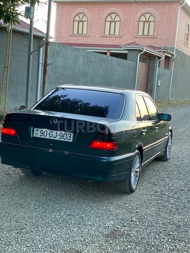 Mercedes C 180-6