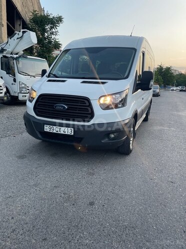Ford Transit-1