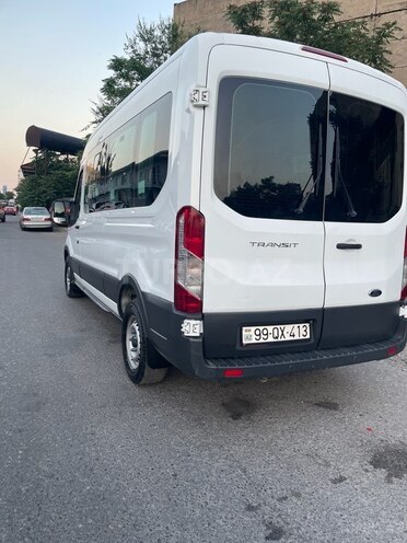 Ford Transit-4