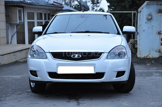 LADA (VAZ) Priora-12