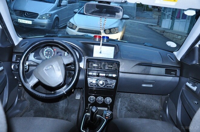 LADA (VAZ) Priora-14