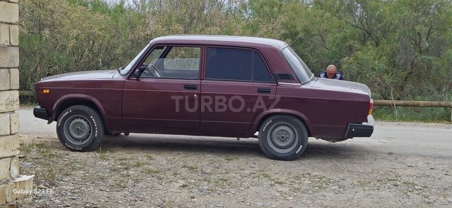 LADA (VAZ) 2107-4