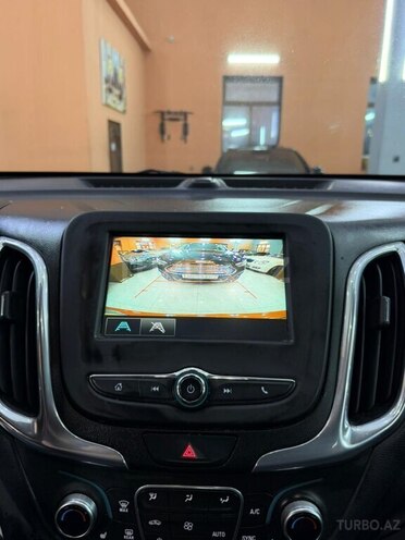 Chevrolet Equinox-18