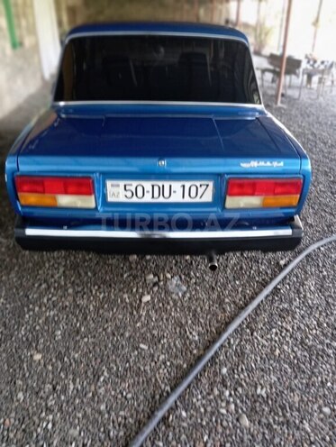LADA (VAZ) 2107-2