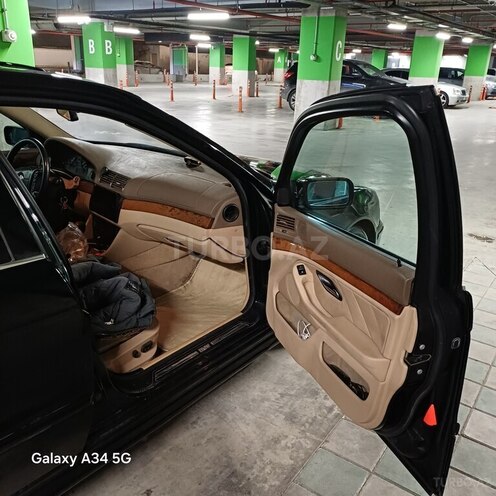 BMW 525-6