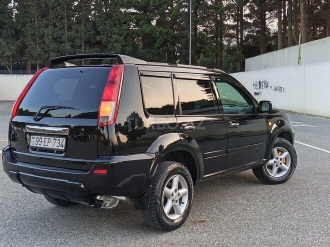 Nissan X-Trail-11