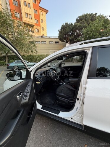 Hyundai Tucson-14