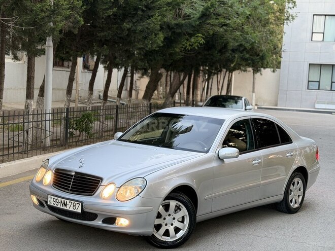 Mercedes E 200-2