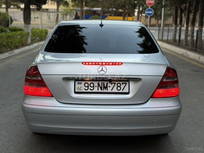 Mercedes E 200-9