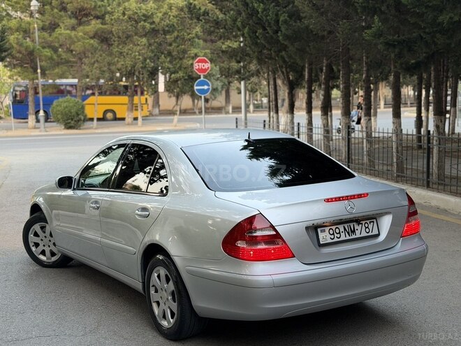 Mercedes E 200-12