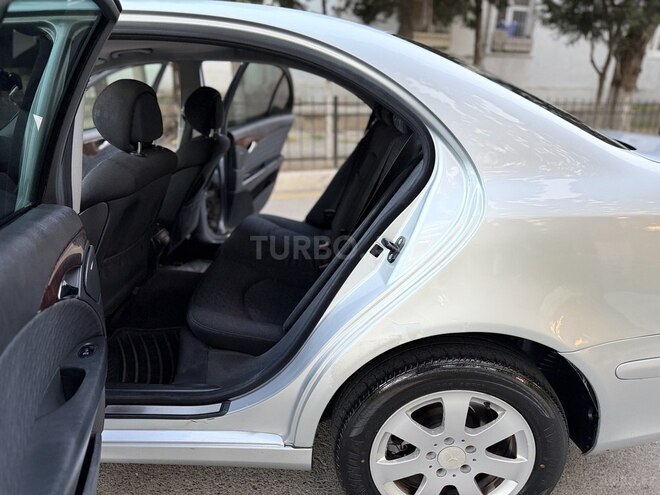 Mercedes E 200-20