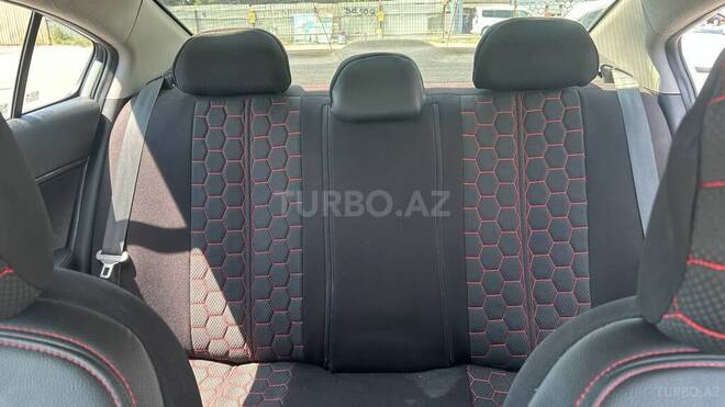 Kia Cerato-16