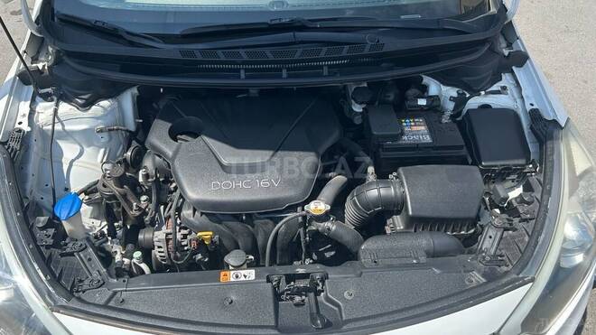 Kia Cerato-15
