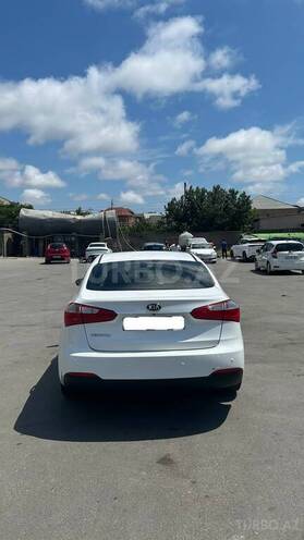 Kia Cerato-8