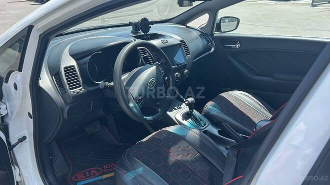 Kia Cerato-11