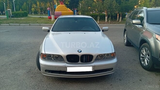 BMW 520-1