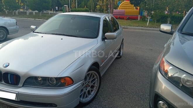 BMW 520-4
