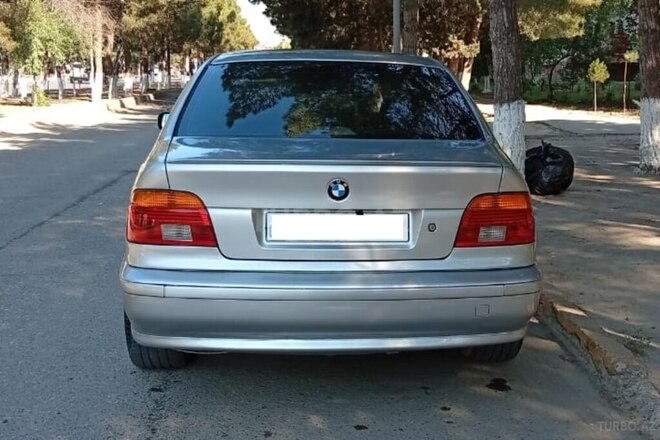 BMW 520-5