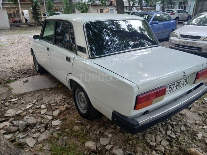 LADA (VAZ) 2107-4
