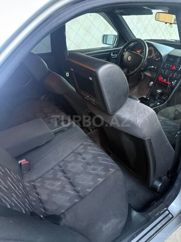 Mercedes C 220-8