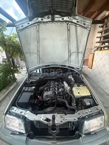 Mercedes C 220-11