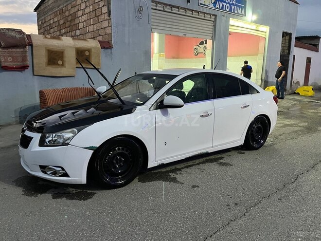 Chevrolet Cruze-6