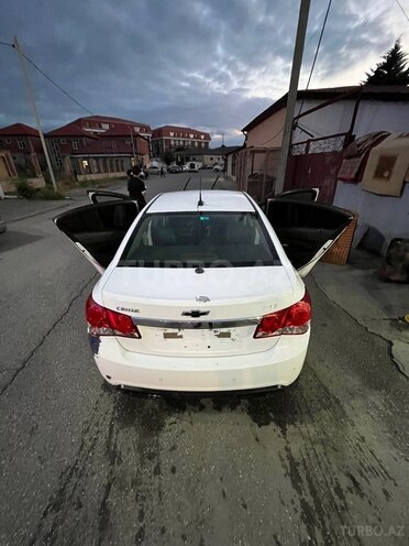 Chevrolet Cruze-7