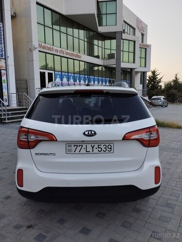 Kia Sorento-2