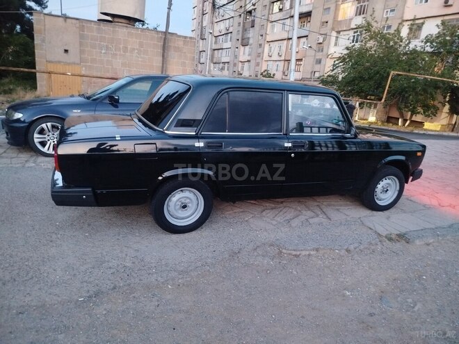 LADA (VAZ) 2107-5