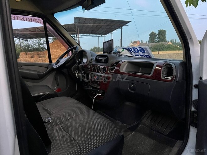 Mercedes Sprinter 208-5