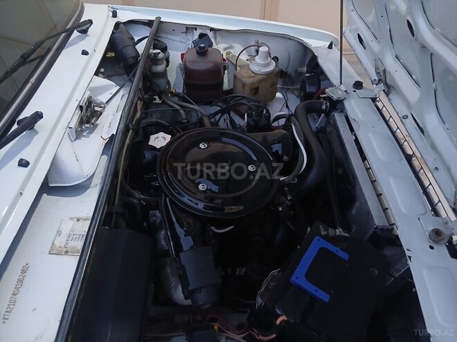 LADA (VAZ) 2107-8