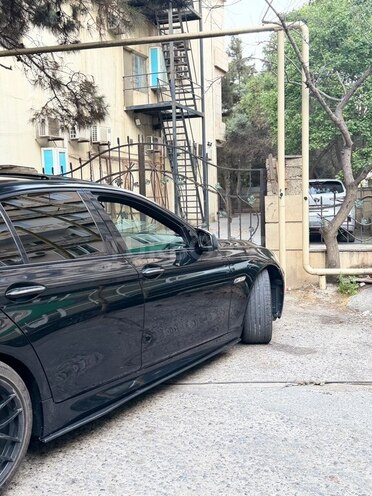 BMW 528-5