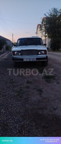 LADA (VAZ) 2107-1