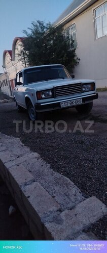 LADA (VAZ) 2107-2