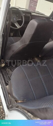 LADA (VAZ) 2107-10