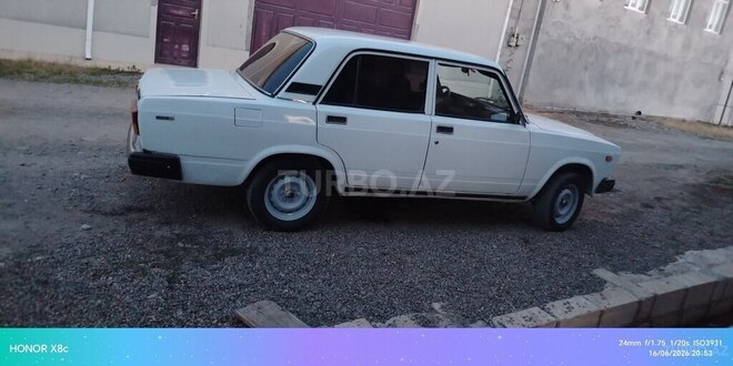 LADA (VAZ) 2107-6