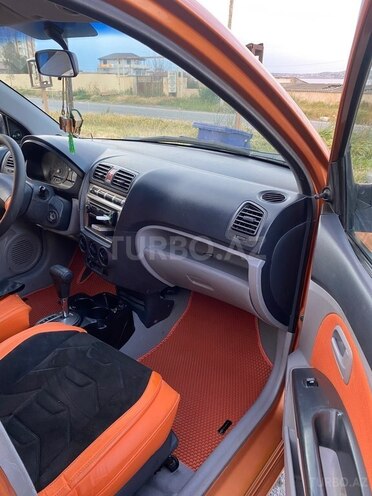 Kia Picanto-11