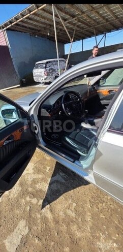 Mercedes E 320-5
