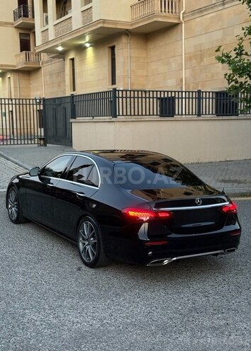 Mercedes E 300-3