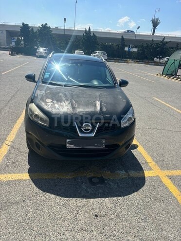 Nissan Qashqai-1