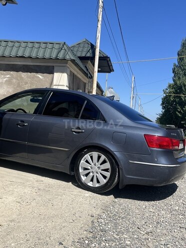 Hyundai Sonata-5