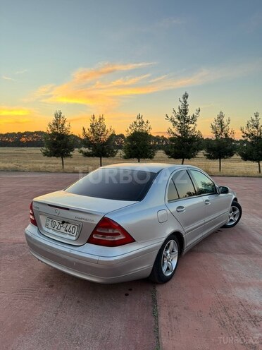 Mercedes C 200-5