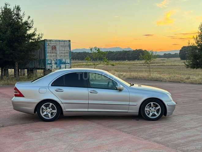 Mercedes C 200-10
