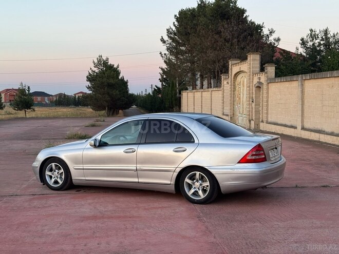 Mercedes C 200-9