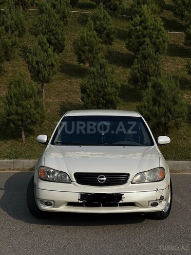 Nissan Maxima-1