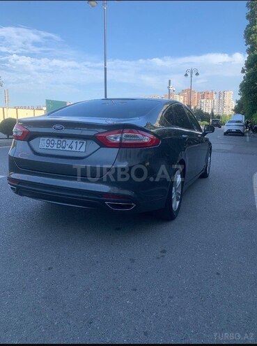 Ford Mondeo-2