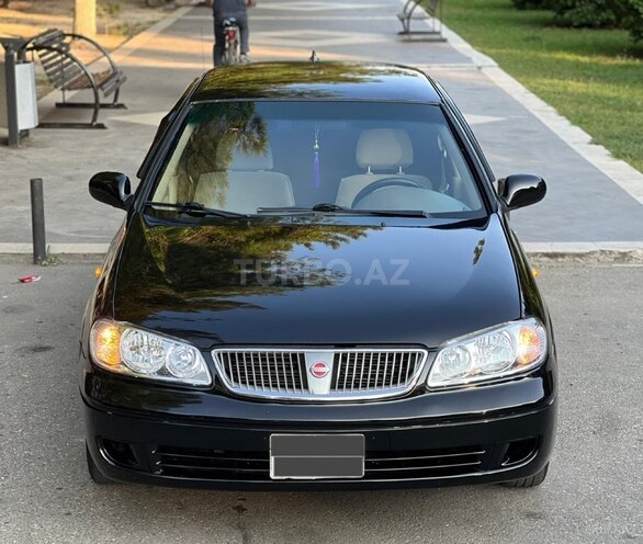 Nissan Sunny-3