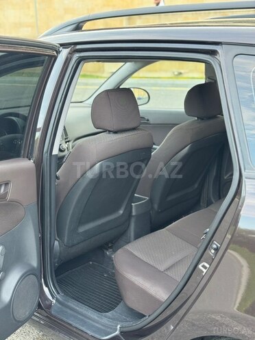 Hyundai i30-13