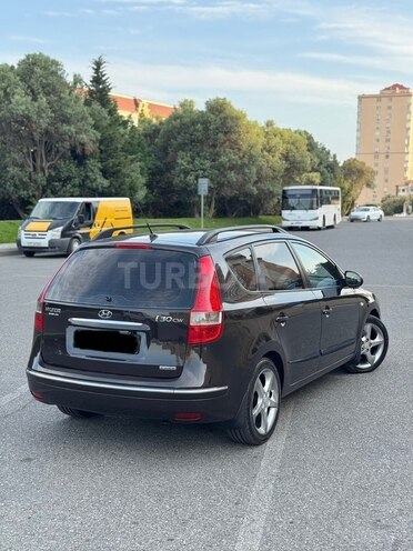 Hyundai i30-6