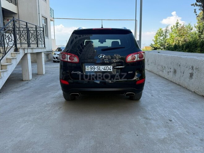 Hyundai Santa Fe-3